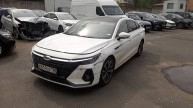 Chery Arrizo 8