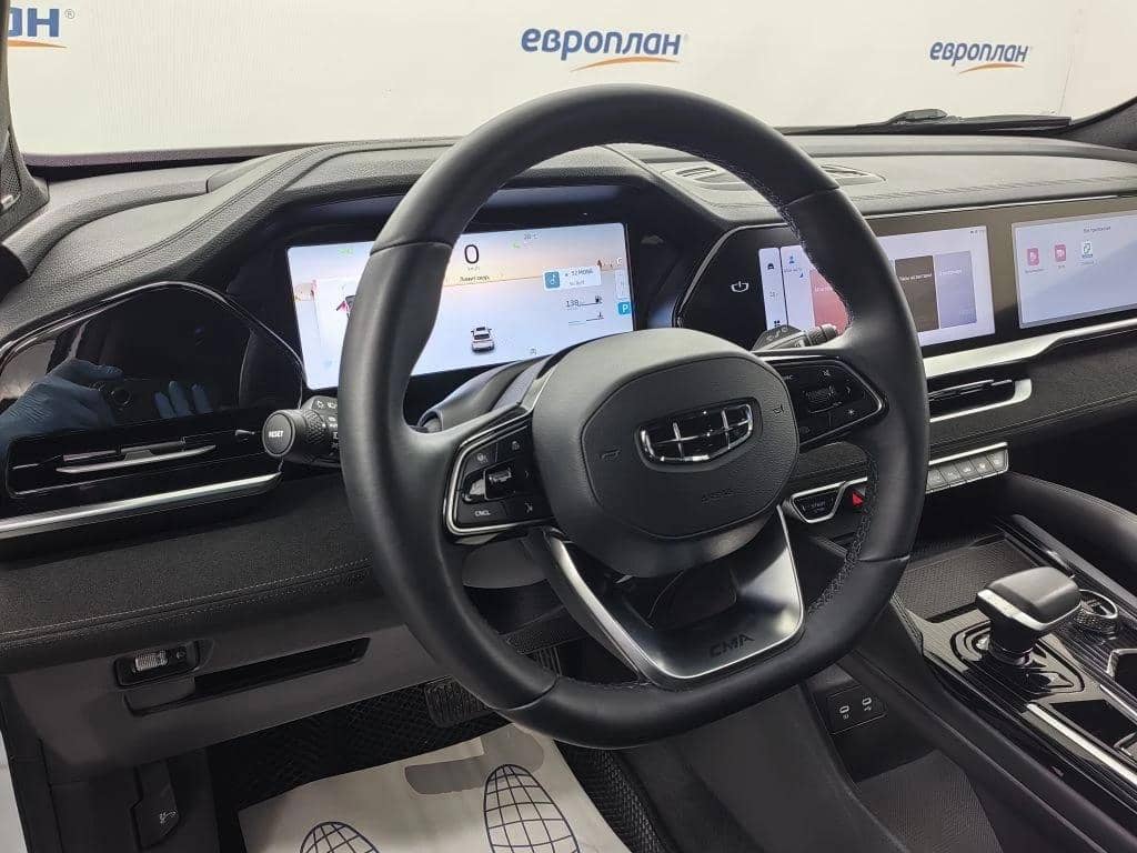 Geely Monjaro,  58 186 км, 2024 года в лизинг