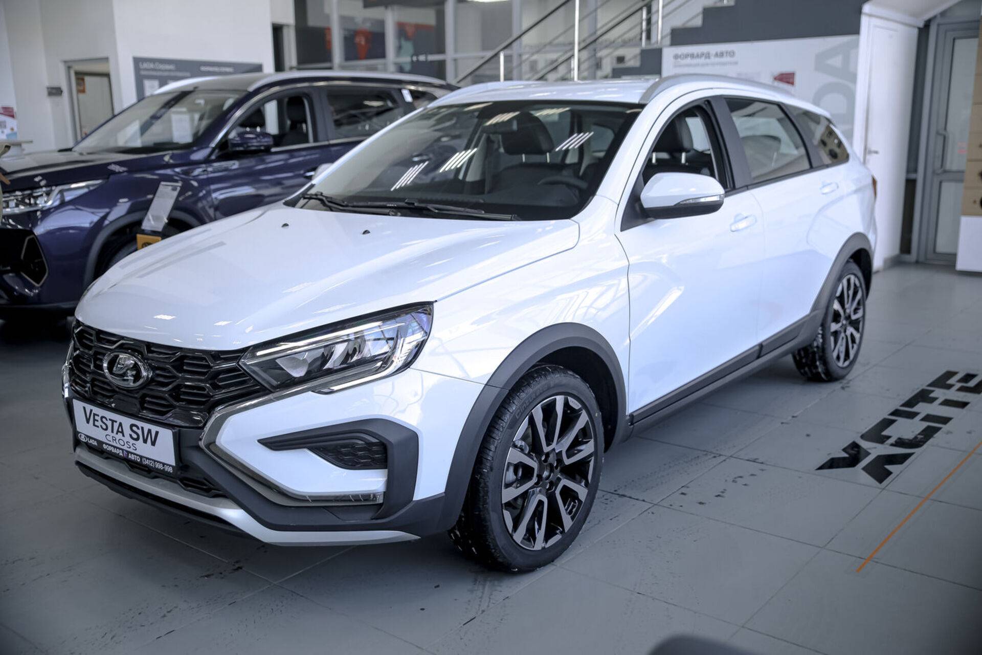 Lada Vesta SW Cross Enjoy 24 1.6 106hp 5MT