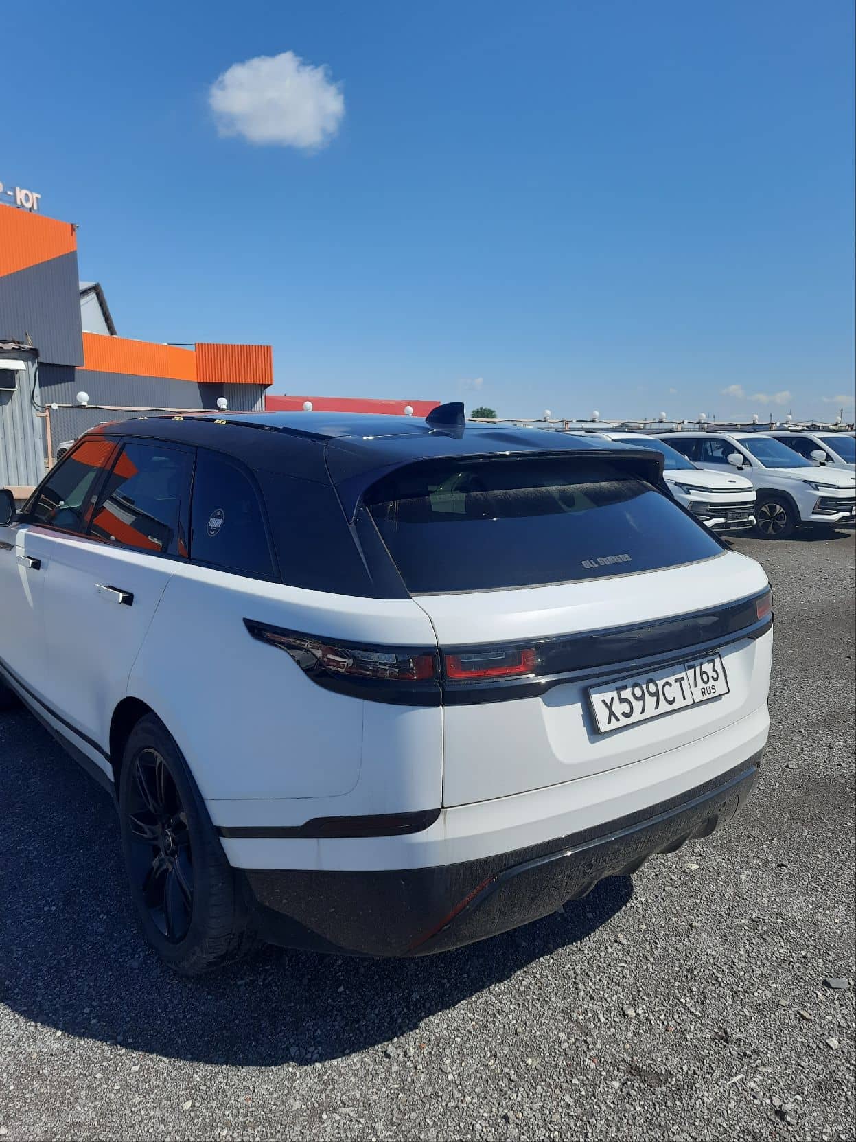 Land Rover Velar,  51 420 км, 2022 года в лизинг
