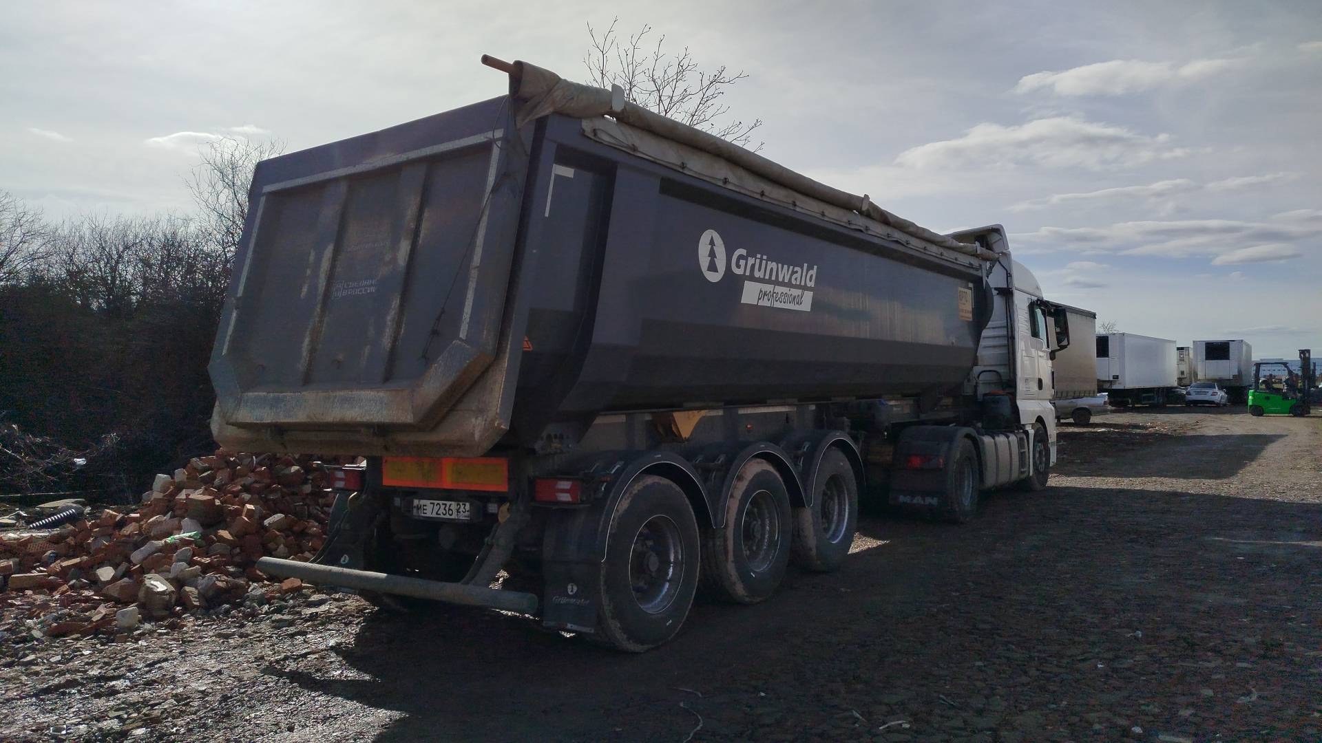Grunwald Самосвальный TSt 31 (9453-0000010-50), 2022 года в лизинг
