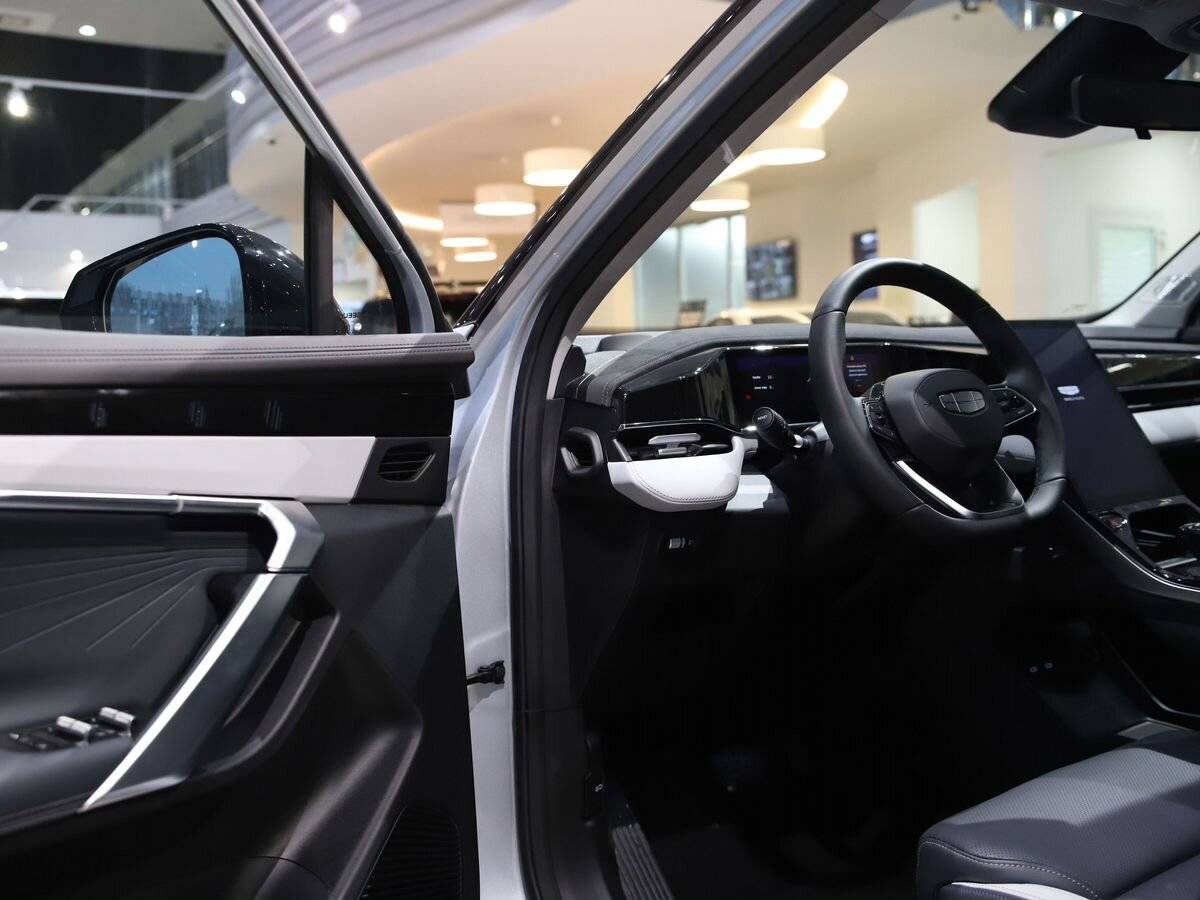 Geely Atlas Flagship Sport 2.0T 8AT 4WD