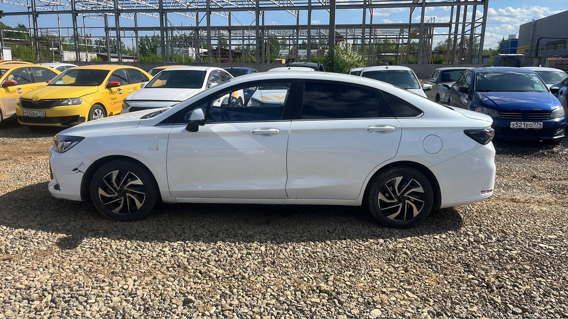 BAIC Ю5 Плюс (U5 Plus),  137 597 км, 2023 года в лизинг