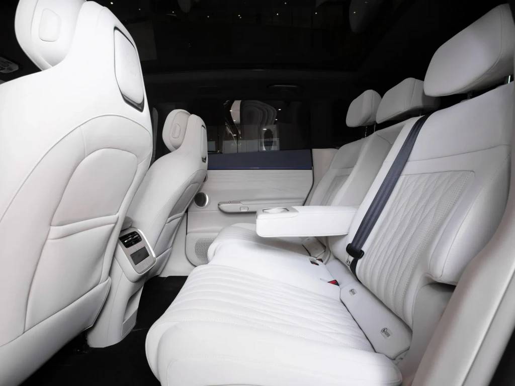 EXEED Exlantix ET 1.5T+40KWh AWD TOP BL