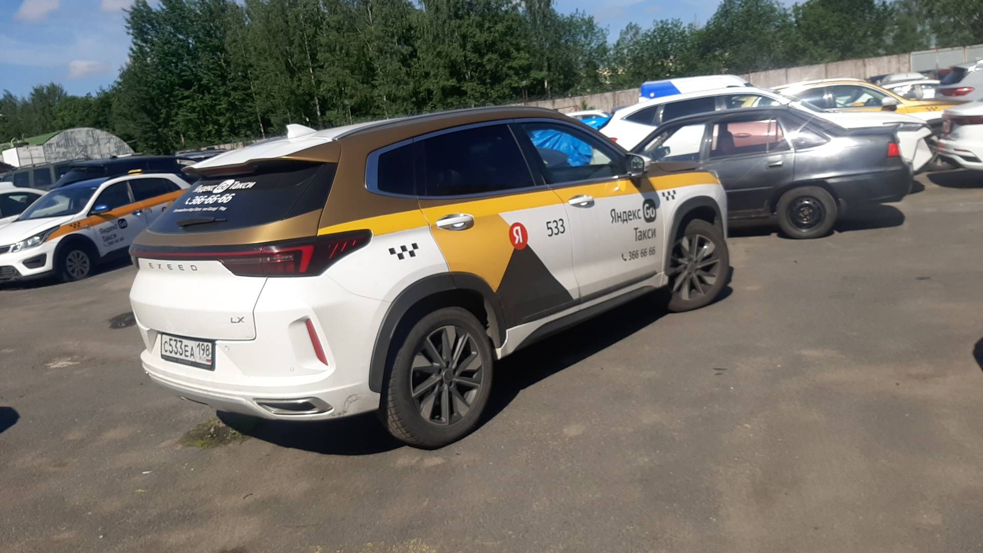 EXEED LX,  131 071 км, 2023 года