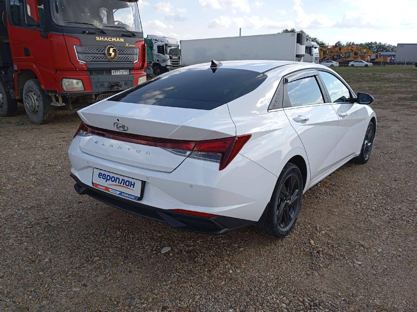 Hyundai Elantra,  55 450 км, 2022 года в лизинг