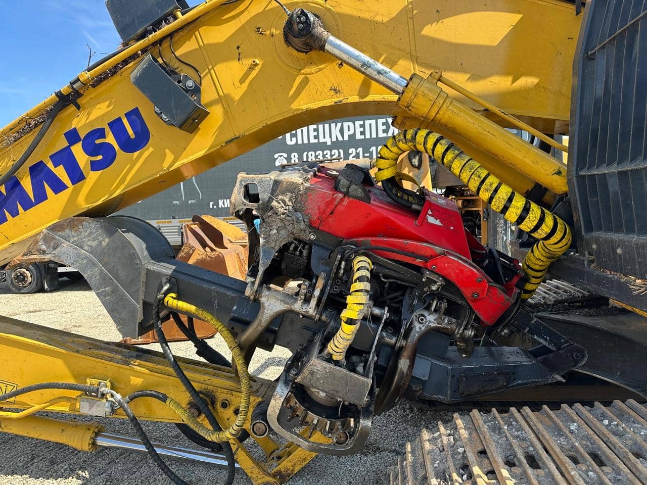 KOMATSU PC210LC-10M0 с харвестрной головкой Komatsu C144, 2022 года в лизинг