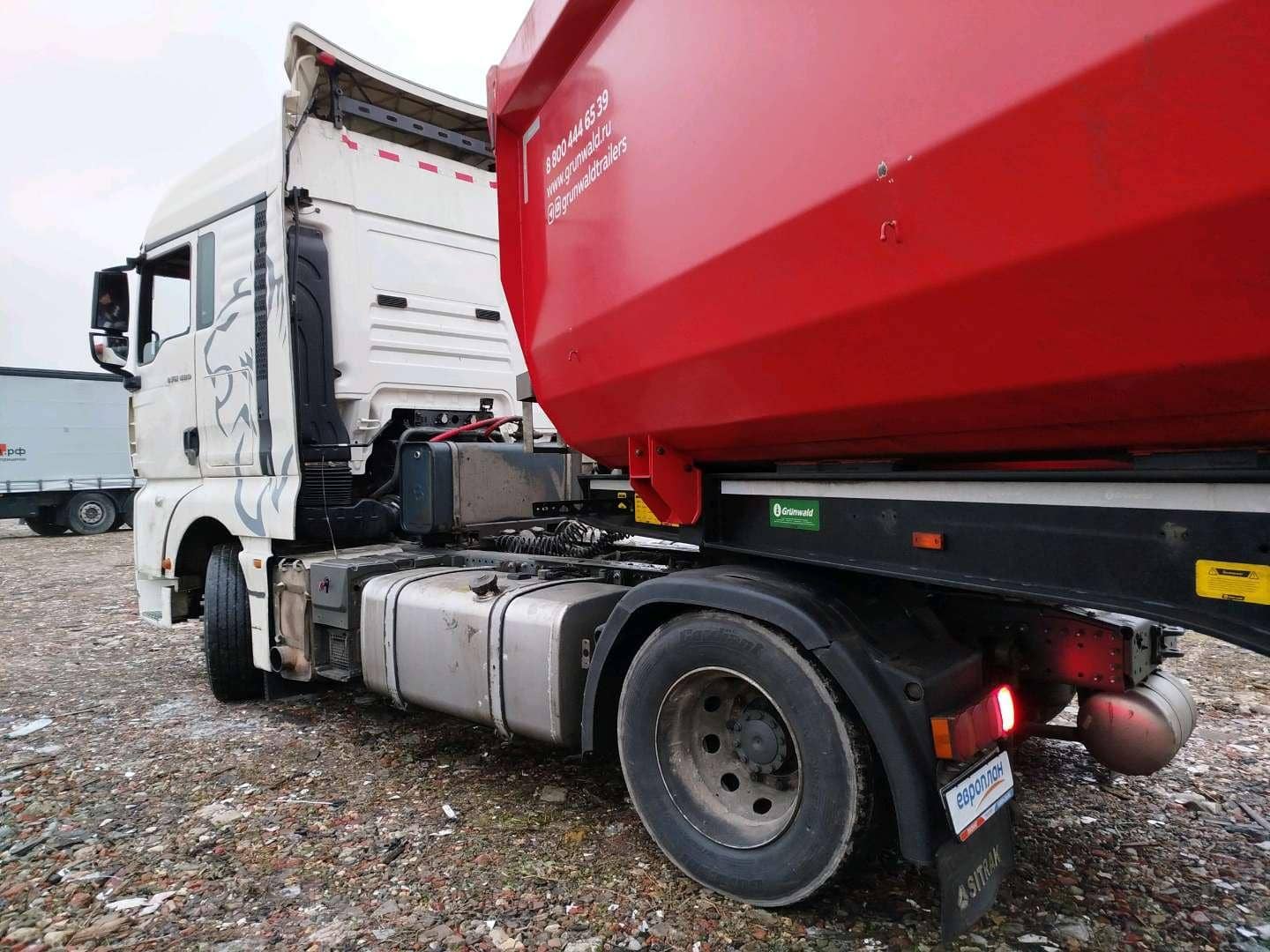 Sitrak C7H MAX ZZ4186V391HE,  406 060 км, 2023 года в лизинг