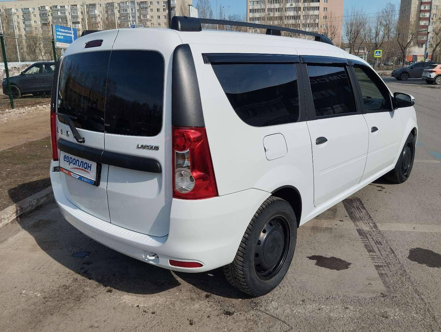 Lada Largus универсал,  22 709 км, 2025 года в лизинг