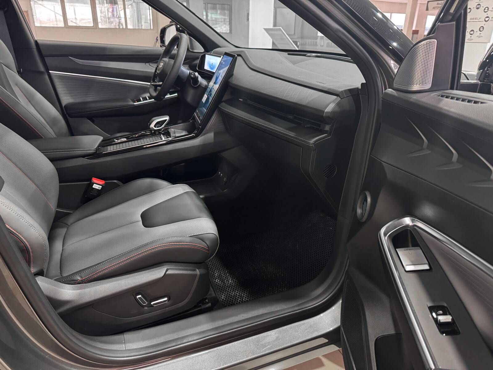 Geely Cityray Flagship Sport 1.5T 7DCT 2WD