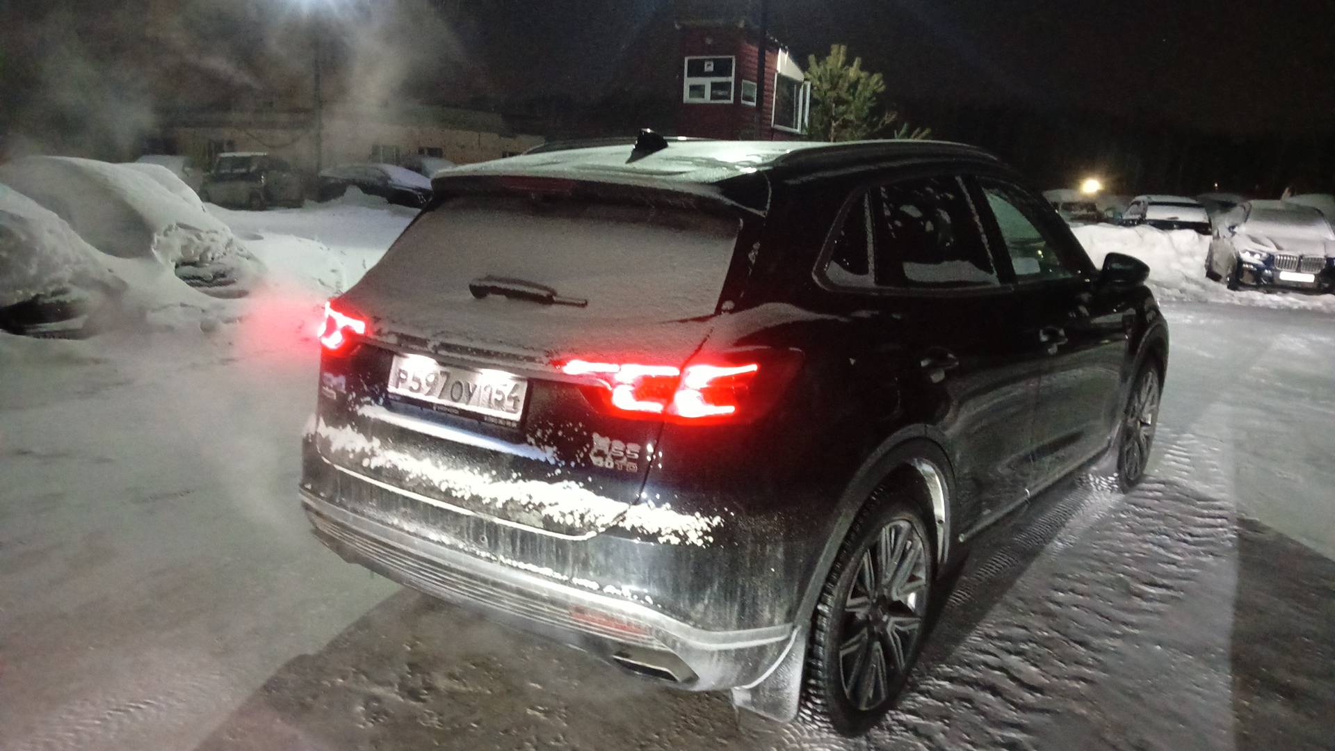 Hongqi HS5,  16 924 км, 2024 года в лизинг