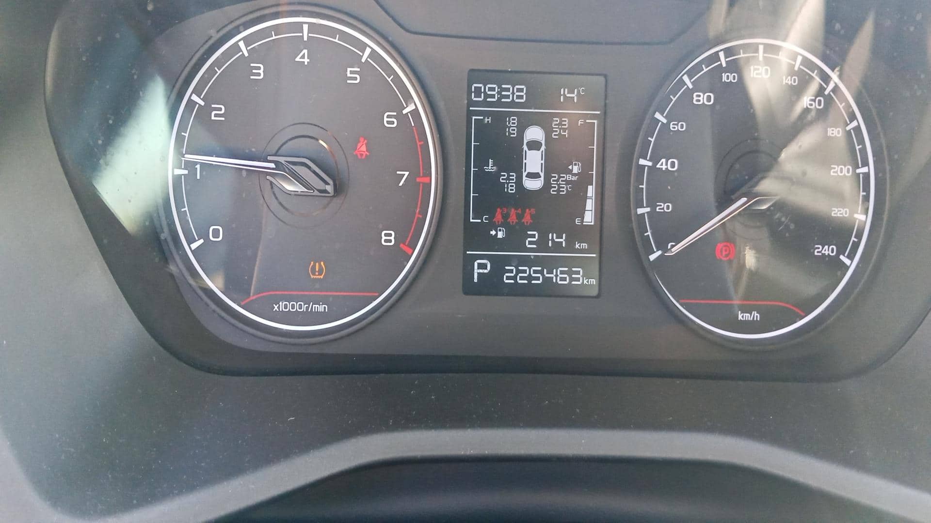 Geely Emgrand,  225 463 км, 2023 года в лизинг