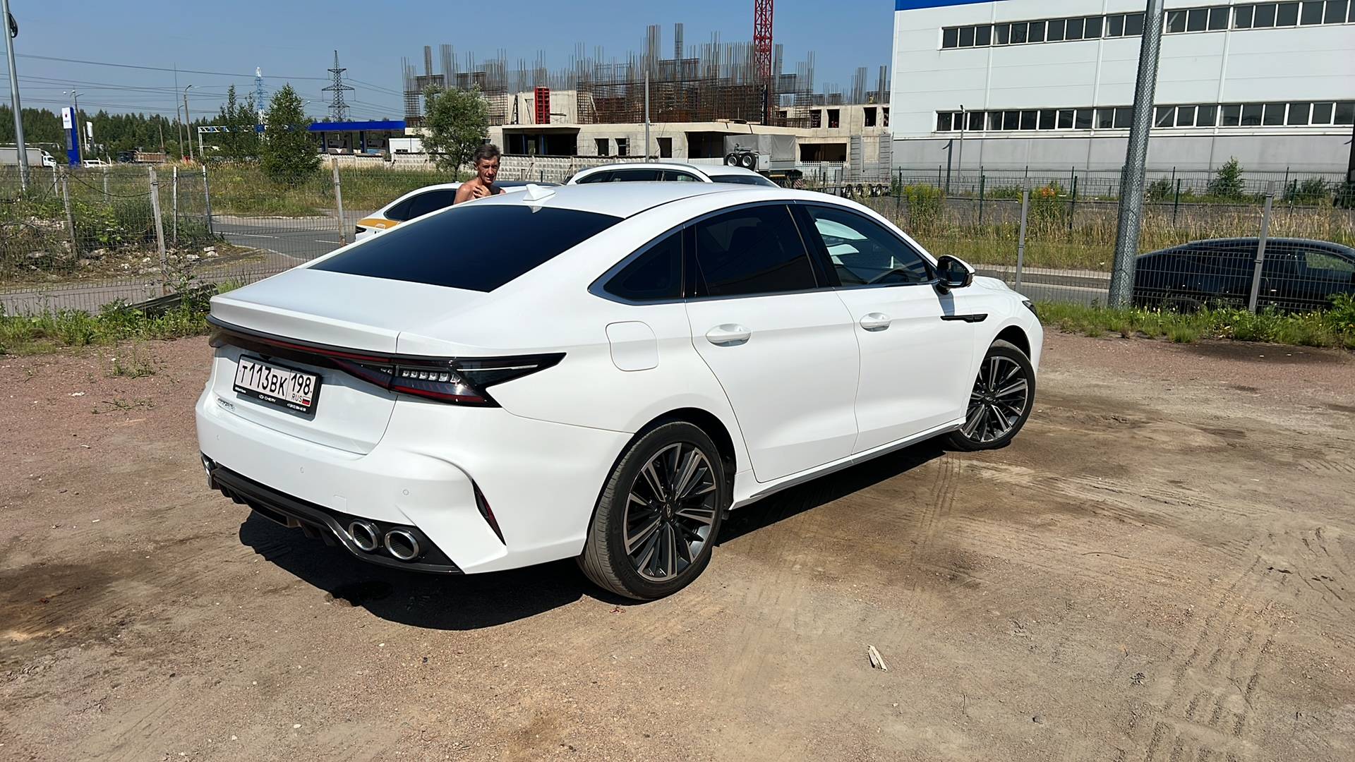 Chery Arrizo 8