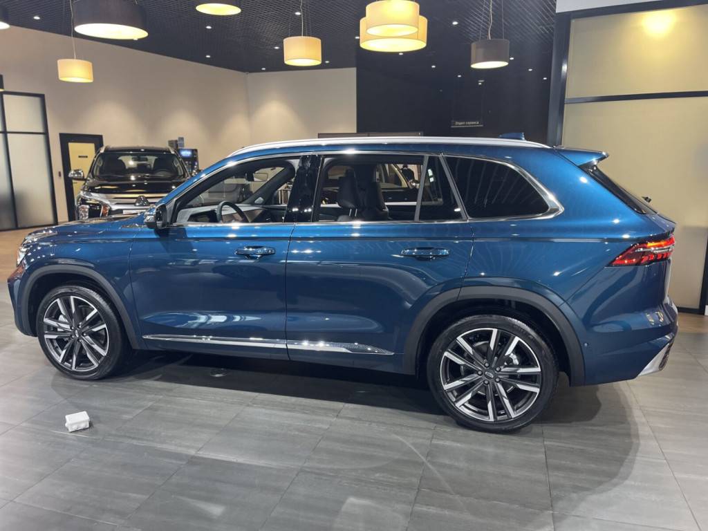 Geely Monjaro Flagship SE 2.0T (238 hp) 8AT 4WD