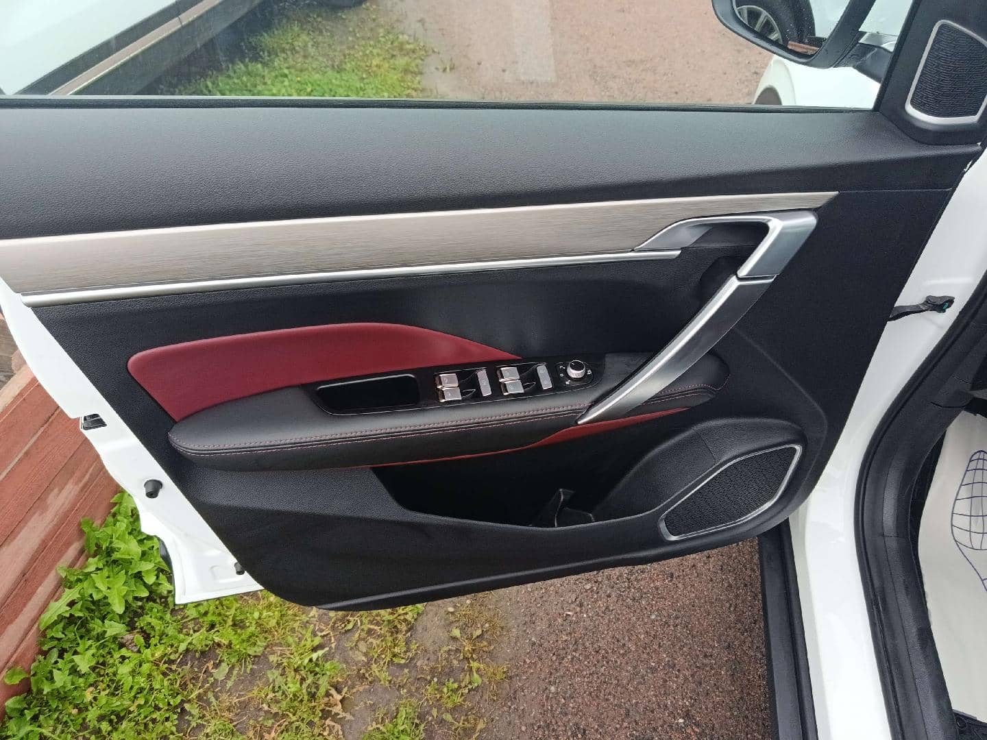 Geely Coolray,  21 070 км, 2023 года в лизинг