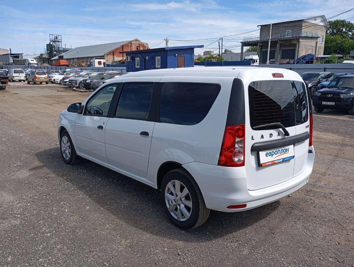 Lada Largus универсал,  38 296 км, 2024 года в лизинг