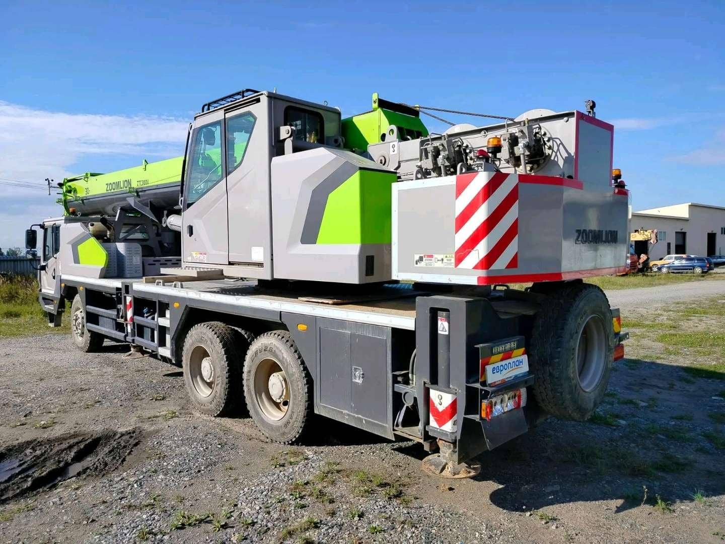 Zoomlion ZTC300V,  4 063 км, 2023 года в лизинг