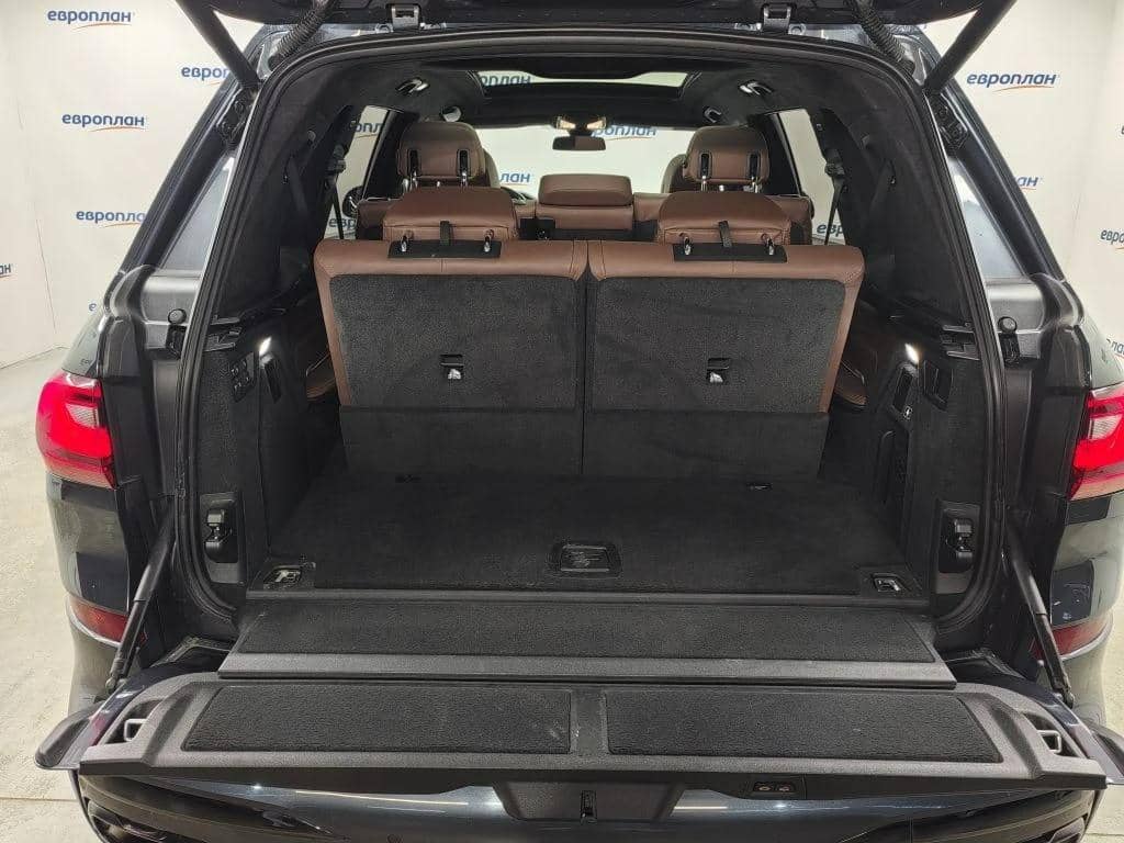 BMW X7,  173 323 км, 2021 года в лизинг