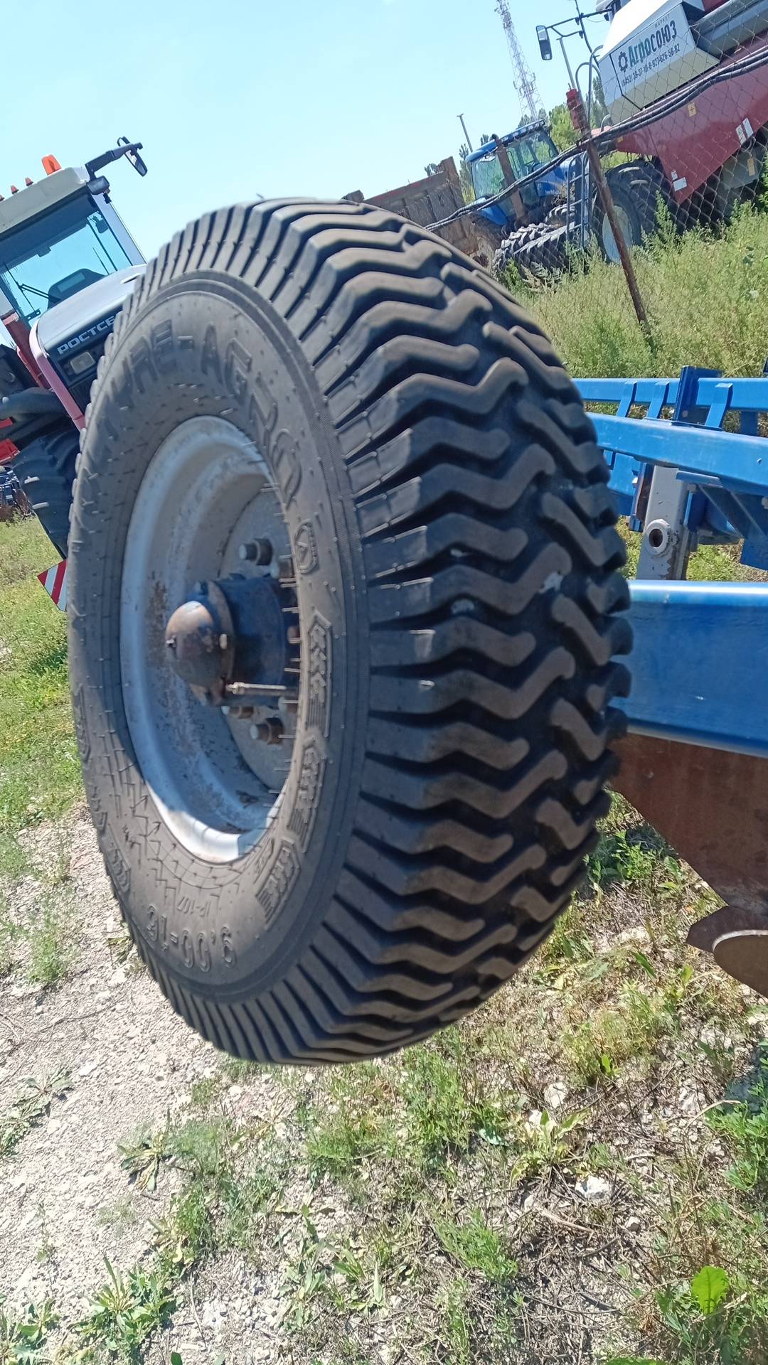 Светлоградагромаш ПП-(9+2)Х35 полунавесной плуг, 2022 года в лизинг