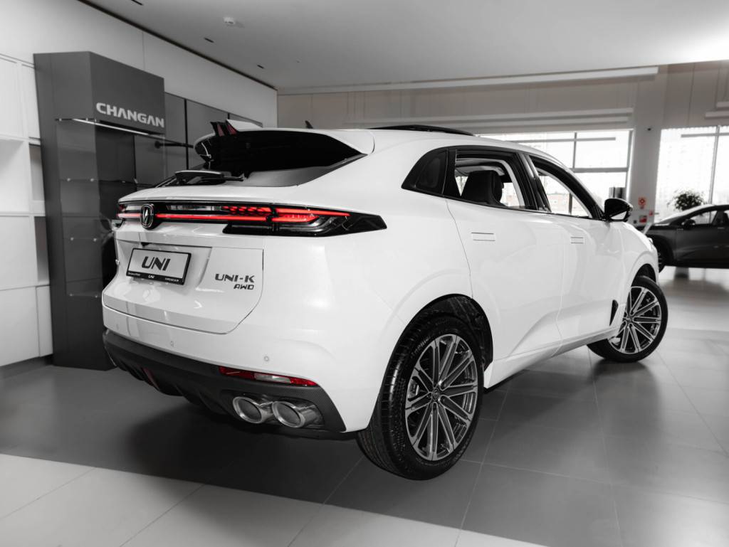 Changan Uni-K Техно 2.0 АТ полный привод