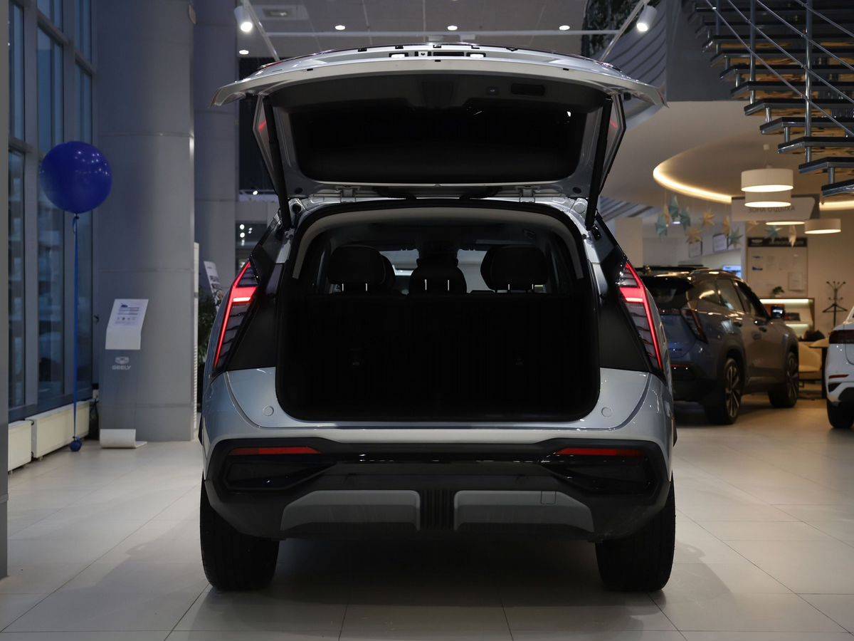 Geely Atlas Flagship 2.0T 8AT 4WD