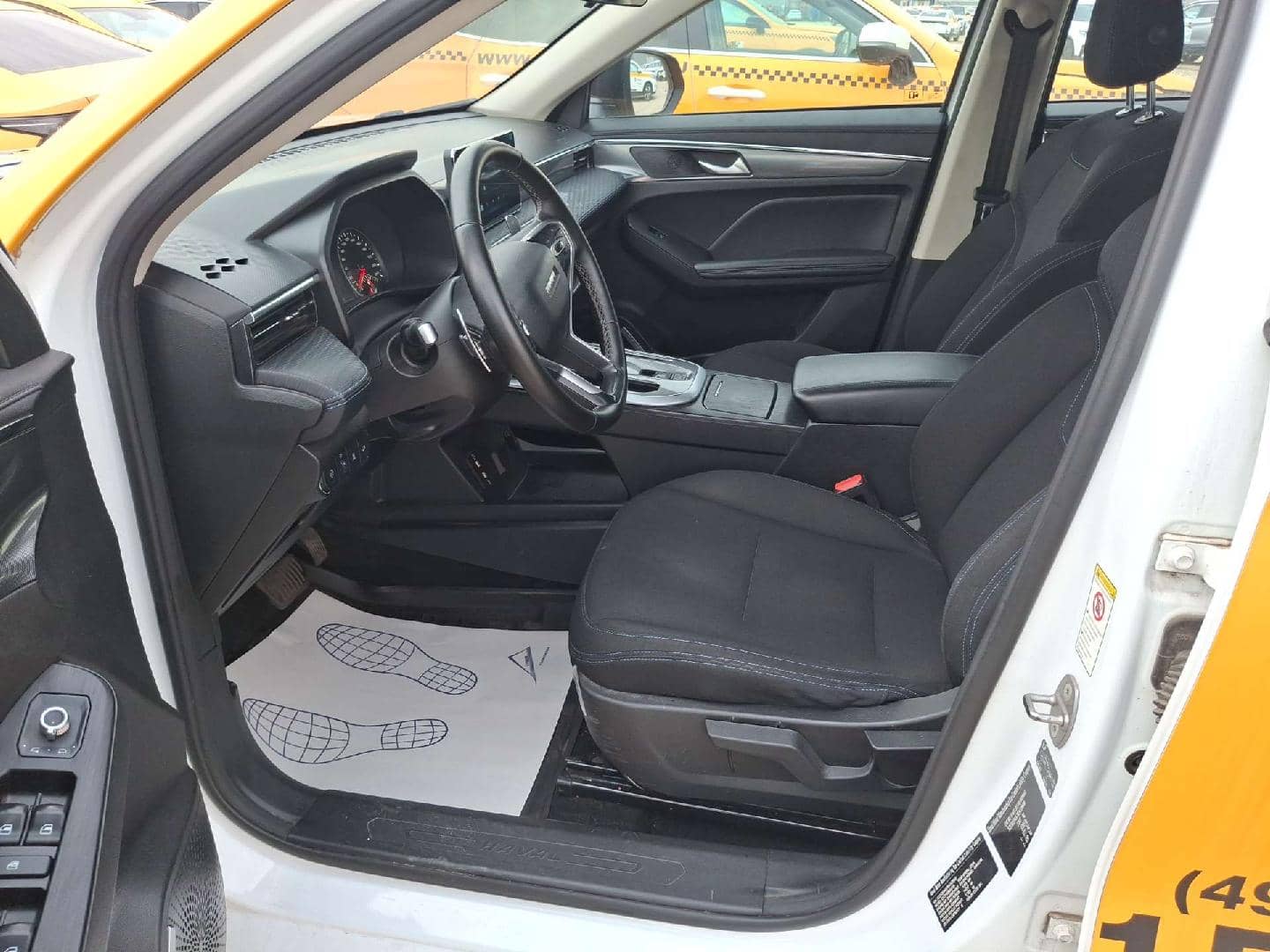Haval Jolion,  133 739 км, 2024 года в лизинг