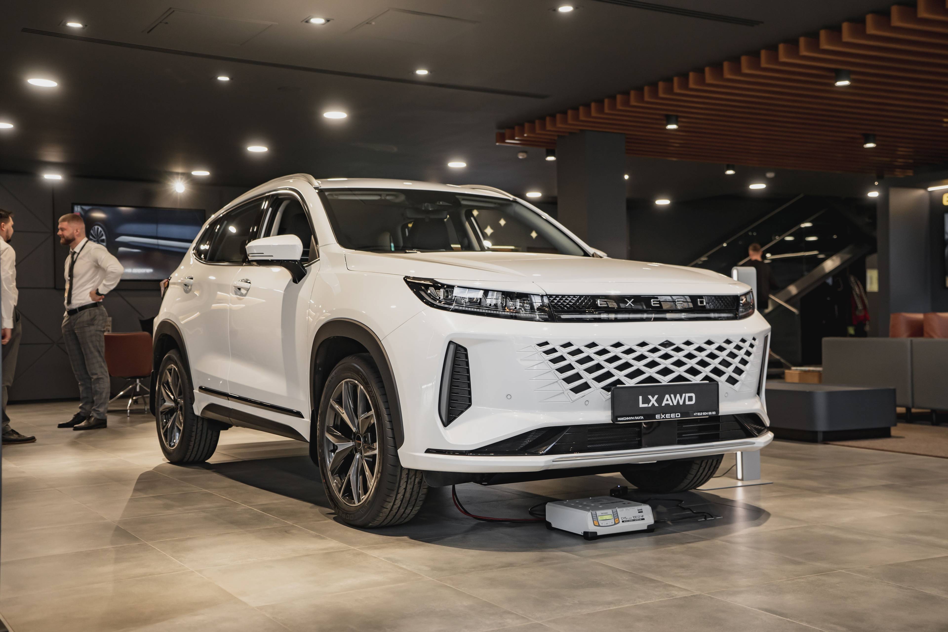 EXEED LX Prestige 1.6T 7DCT AWD