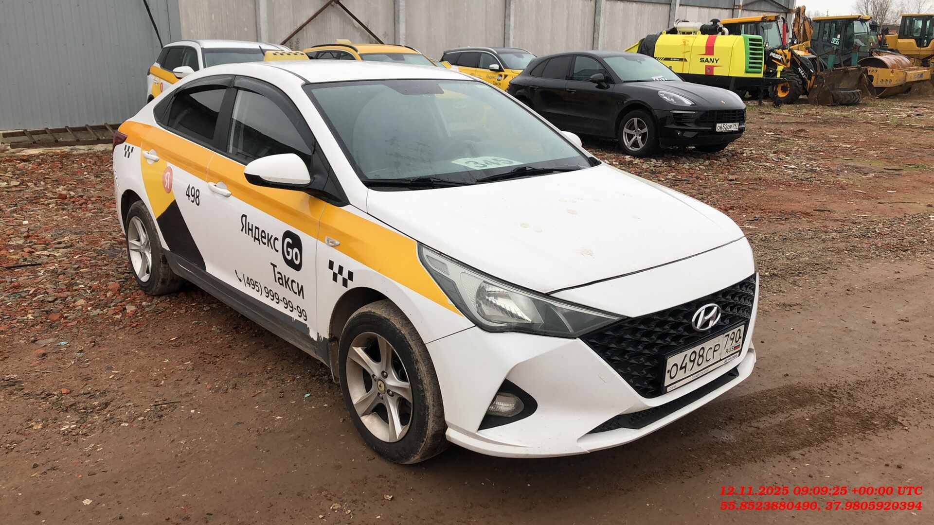 Hyundai Solaris,  215 020 км, 2022 года в лизинг