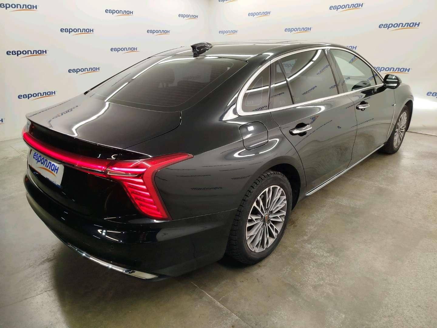 Hongqi H5,  229 903 км, 2023 года в лизинг