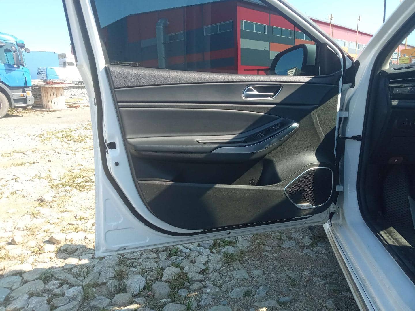 OMODA S5,  121 843 км, 2023 года в лизинг
