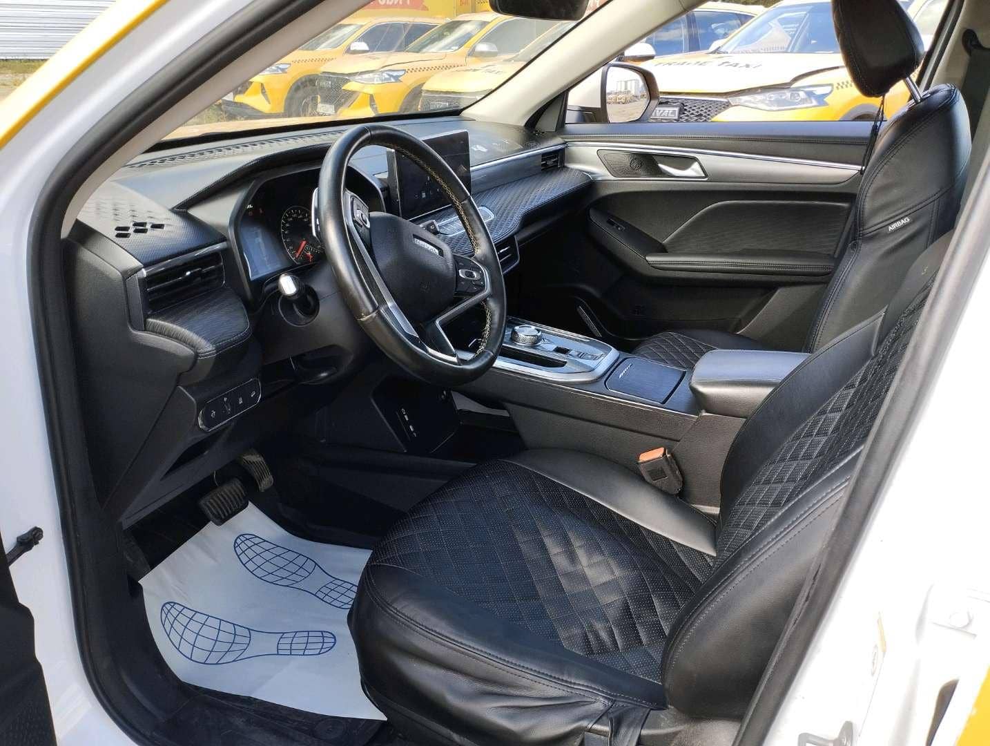Haval Jolion,  216 197 км, 2023 года в лизинг