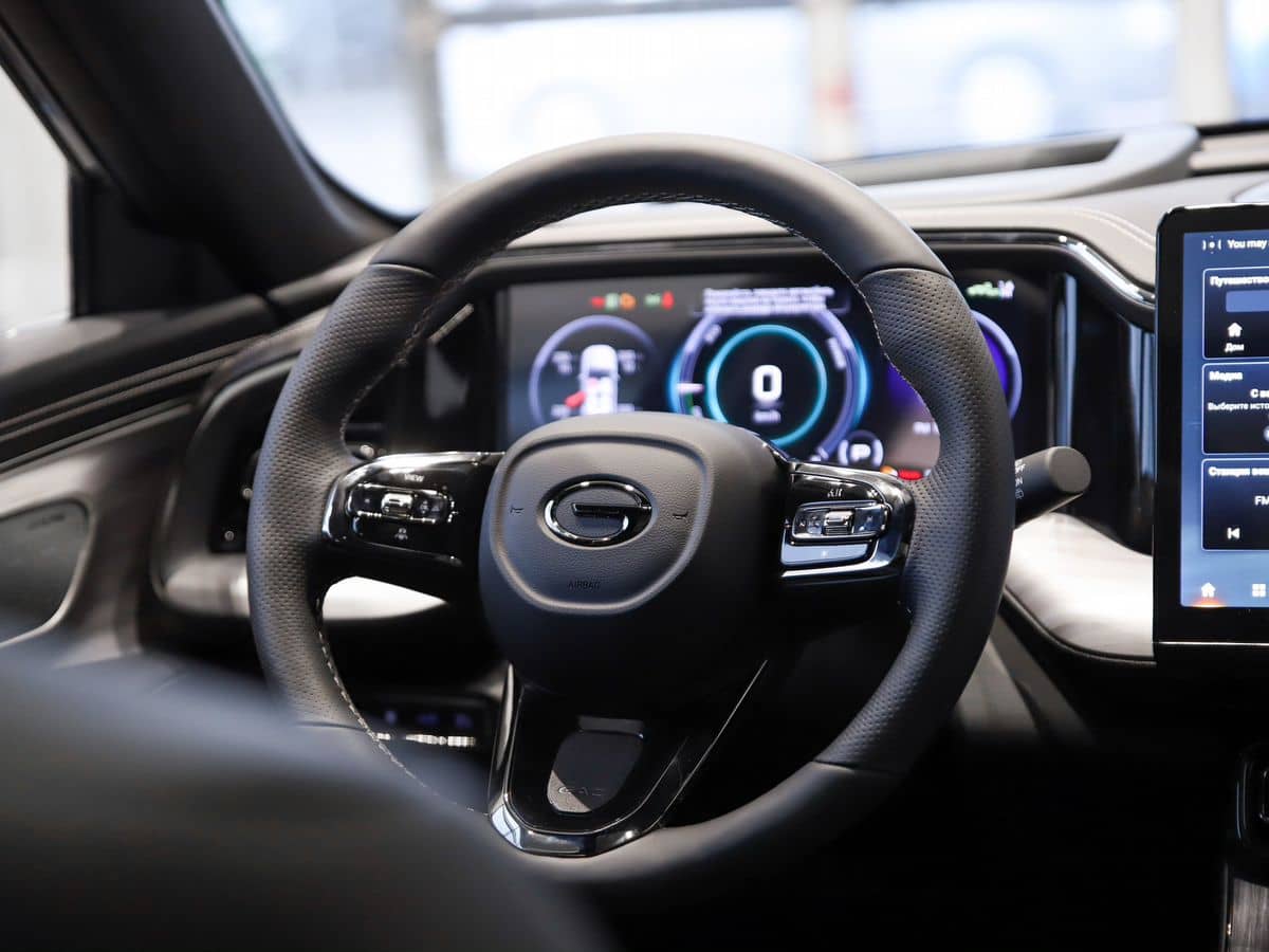 GAC GS8 Джи-Икс Премиум 2.0 АТ полный привод (GX Premium)