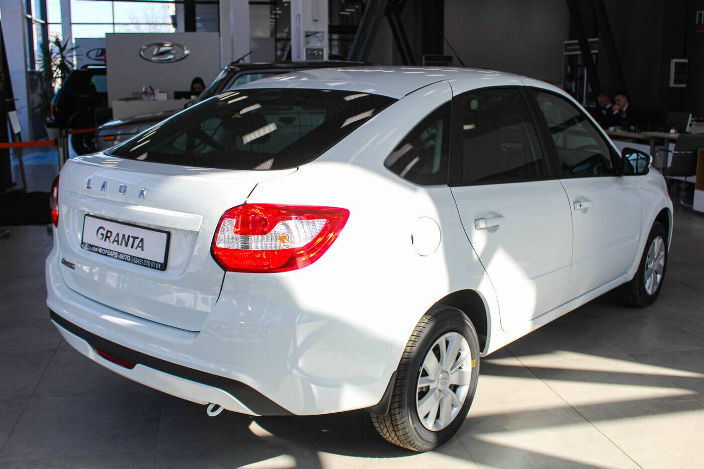 Lada Granta седан Comfort 1.6 90hp 5MT