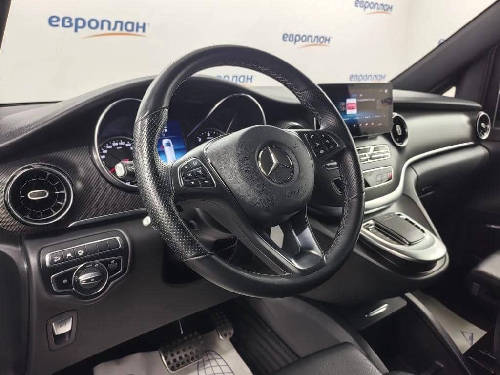 Mercedes-Benz V,  76 241 км, 2023 года в лизинг