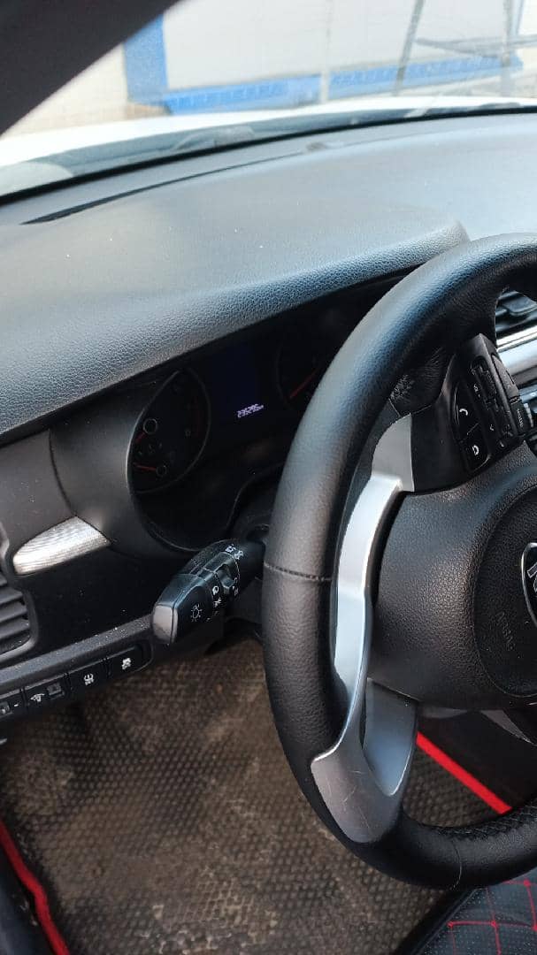 KIA Rio X-Line,  235 295 км, 2019 года