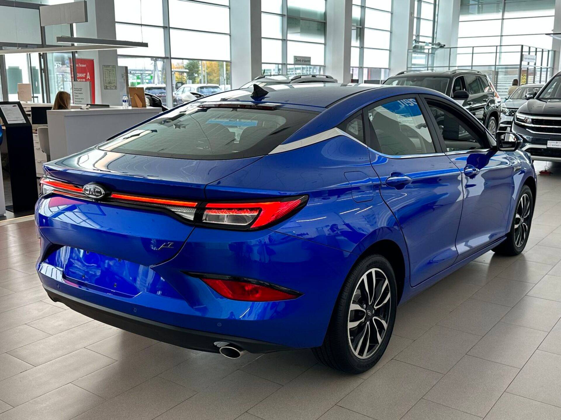 JAC J7 1.5 T CVT luxury