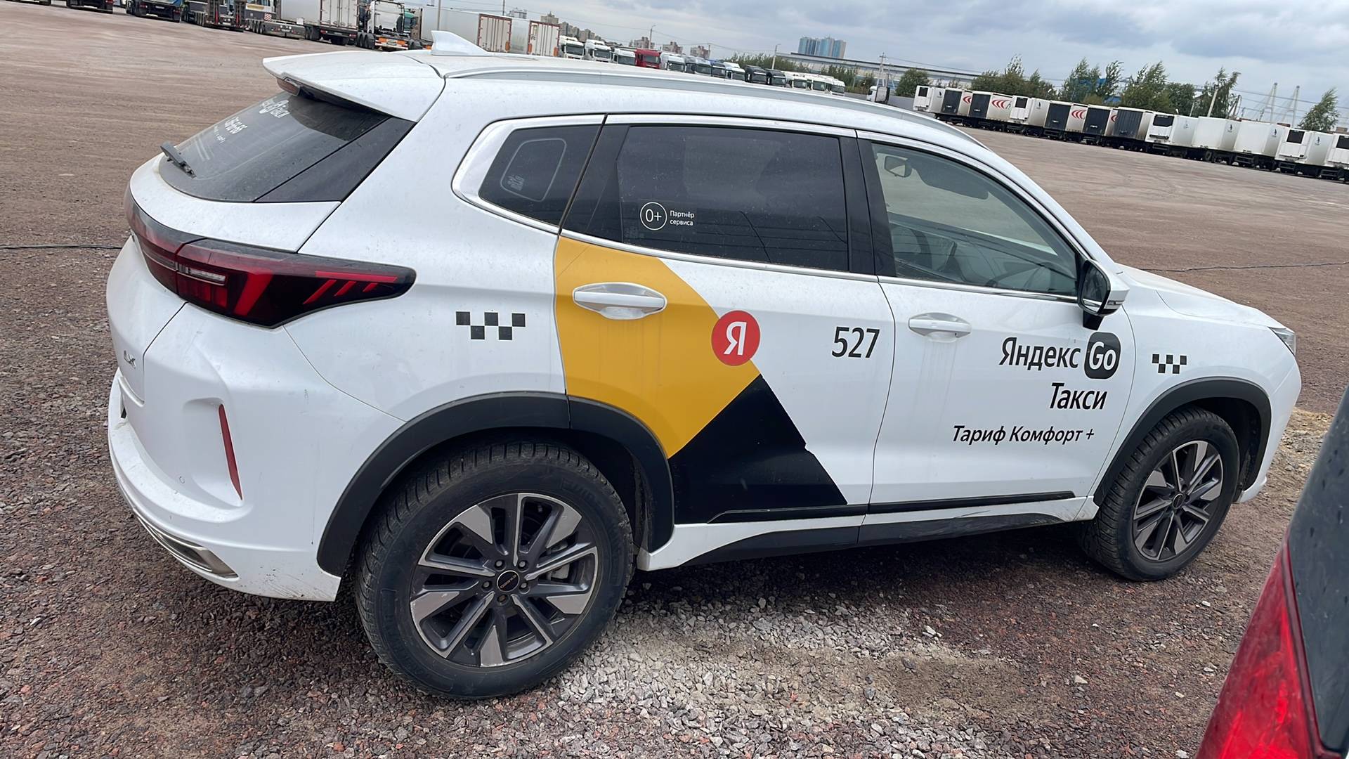 EXEED LX,  101 441 км, 2023 года в лизинг