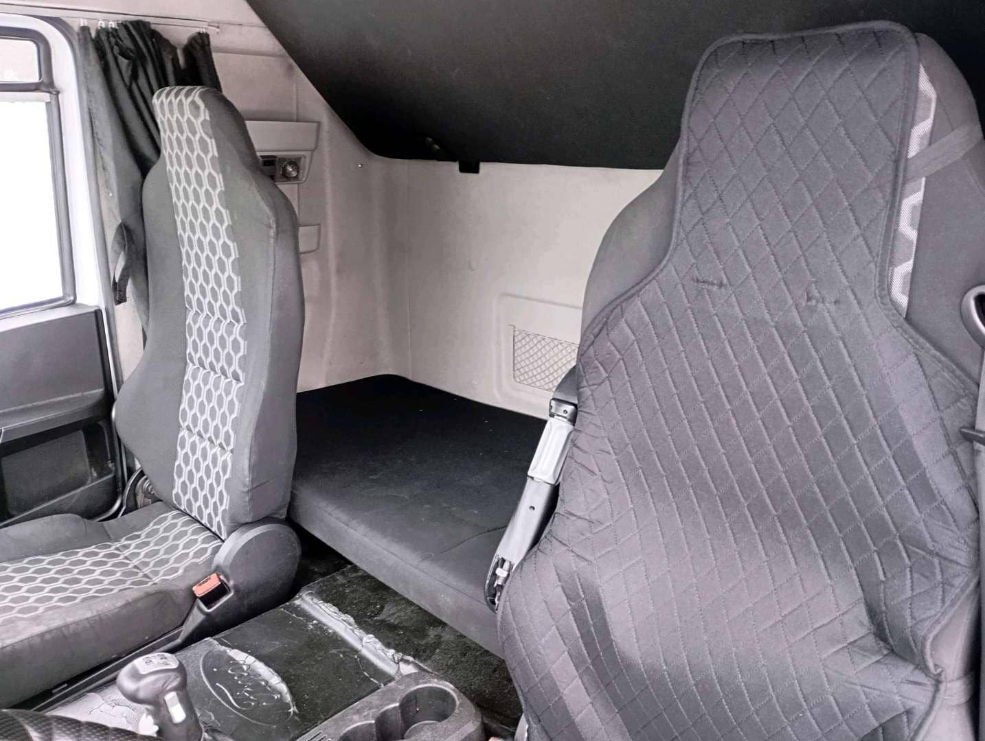Ford CARGO 1848Т 4x2,  600 477 км, 2019 года в лизинг