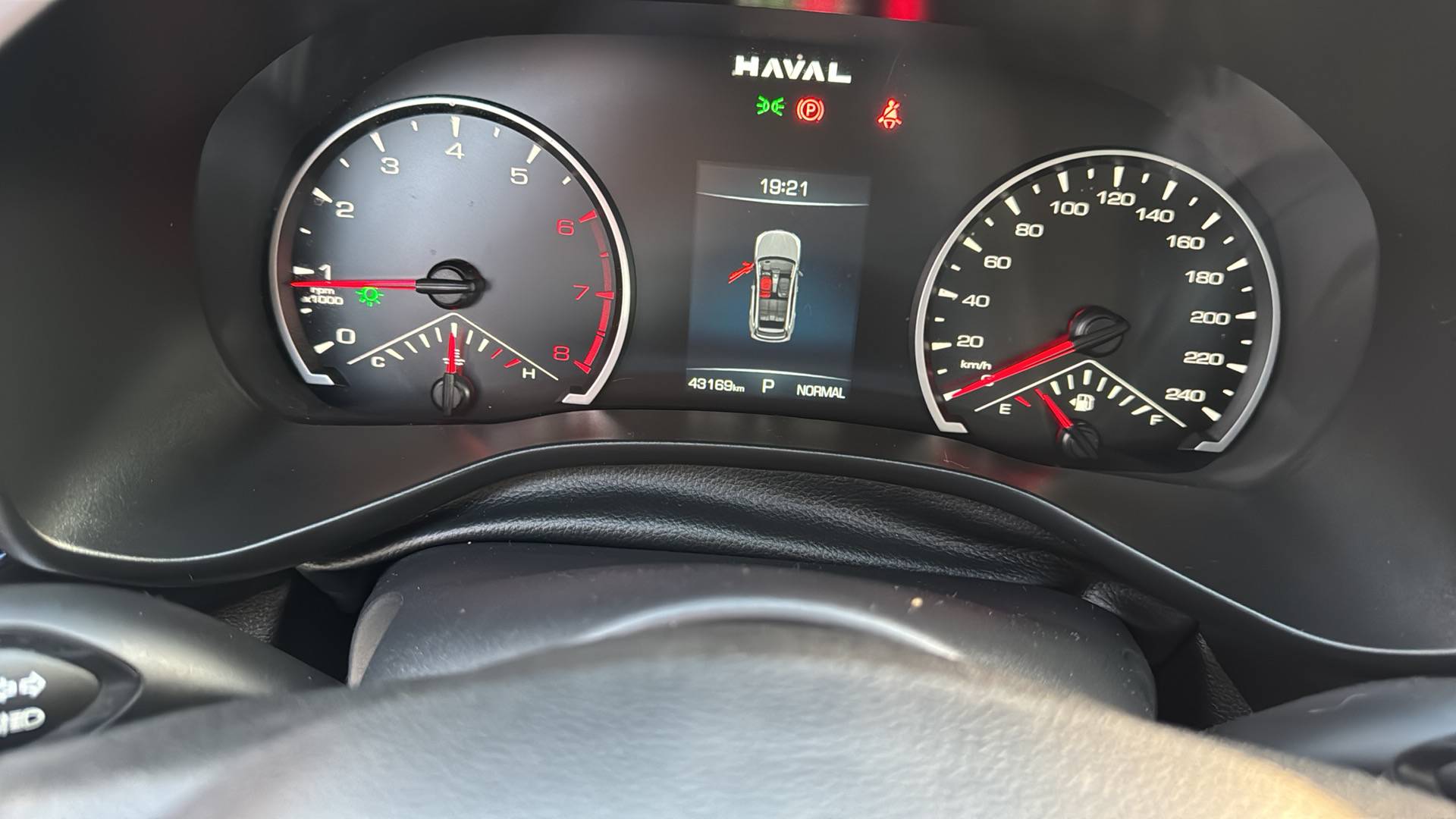 Haval Jolion,  43 169 км, 2024 года в лизинг
