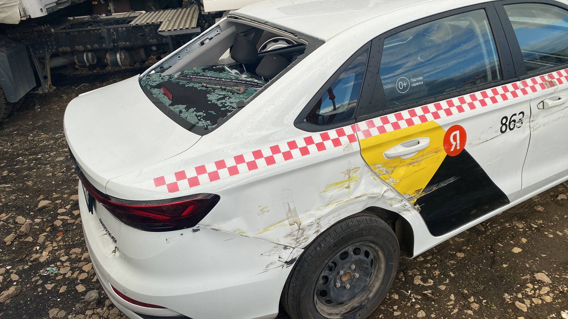 Geely Emgrand,  70 035 км, 2024 года в лизинг