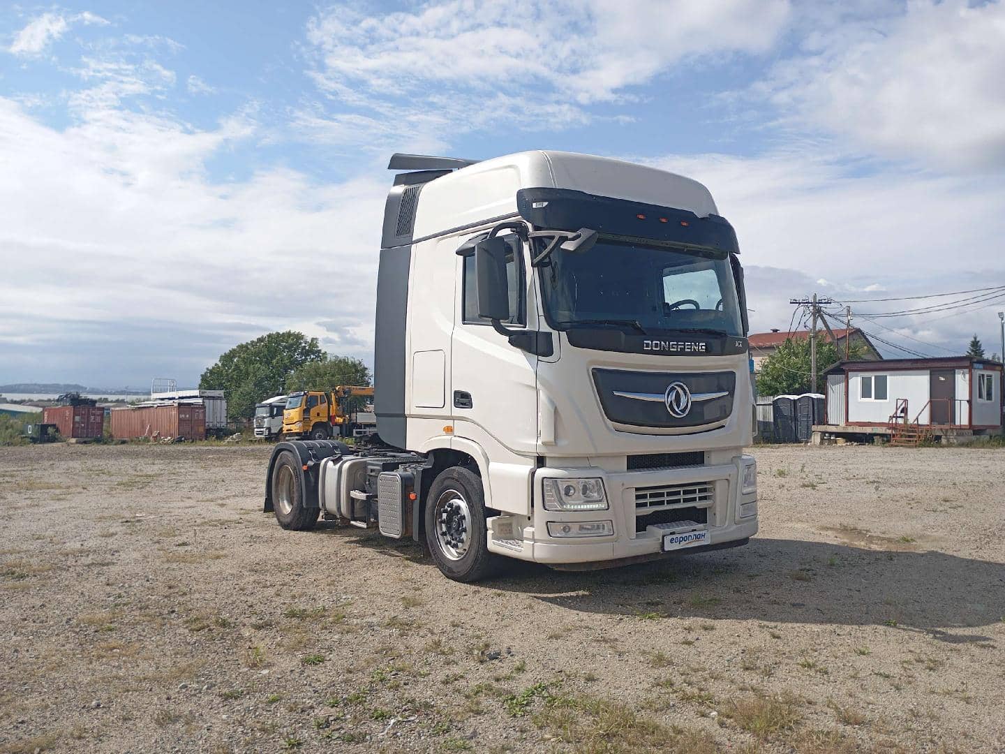 DongFeng DFH4186 (KX),  734 912 км, 2023 года в лизинг