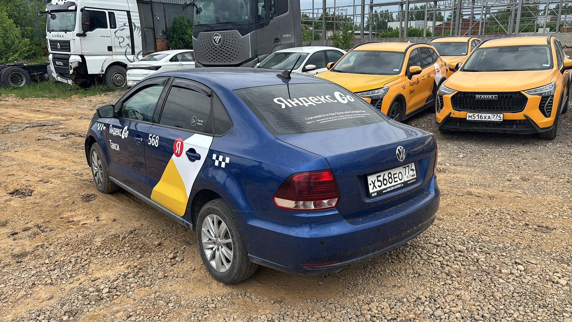 Volkswagen Polo,  284 617 км, 2019 года