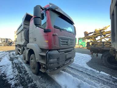 HOWO ZZ3317V386GE1 8х4