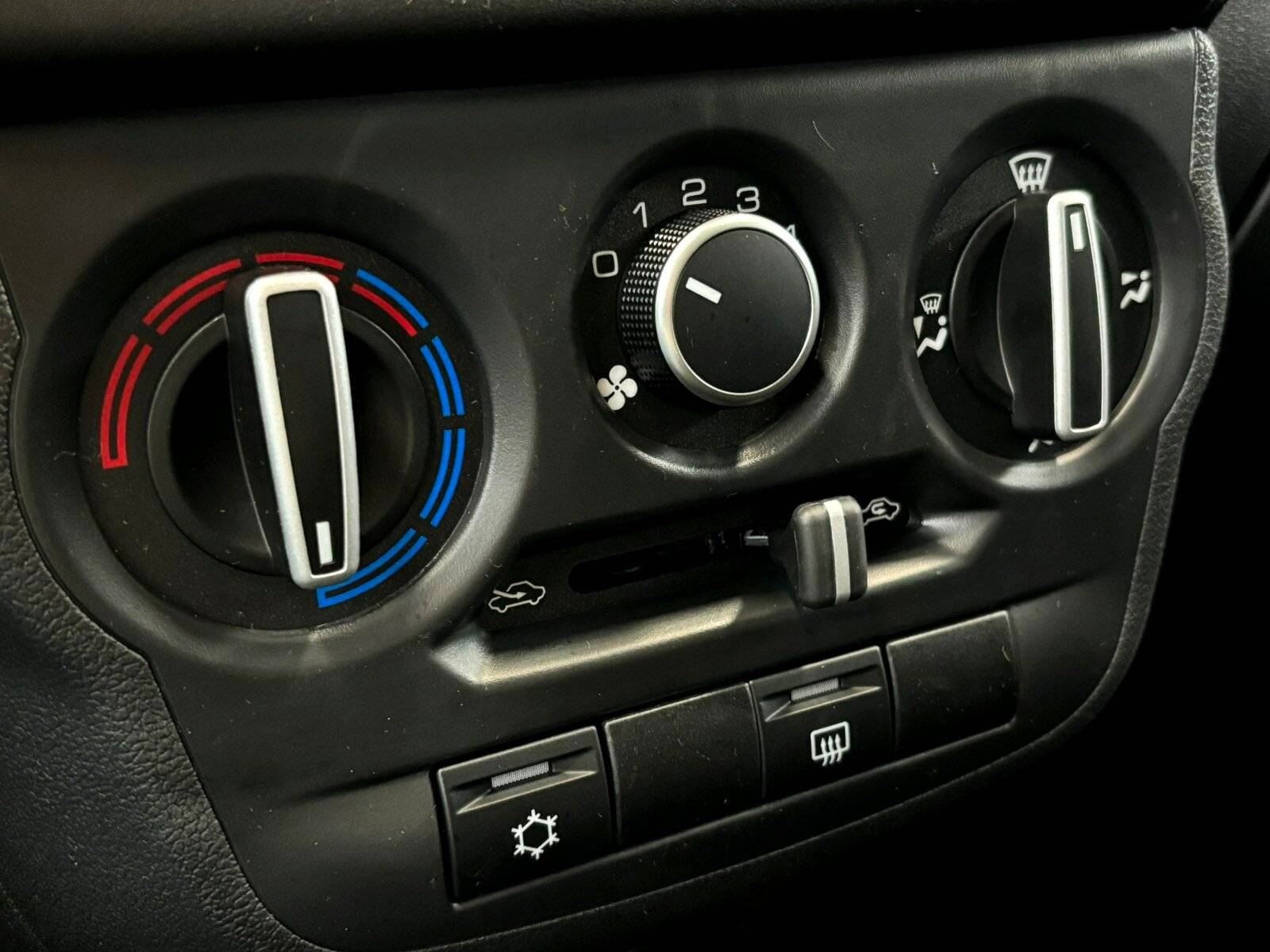 Lada Granta седан Comfort 24 1.6 106hp 5MT