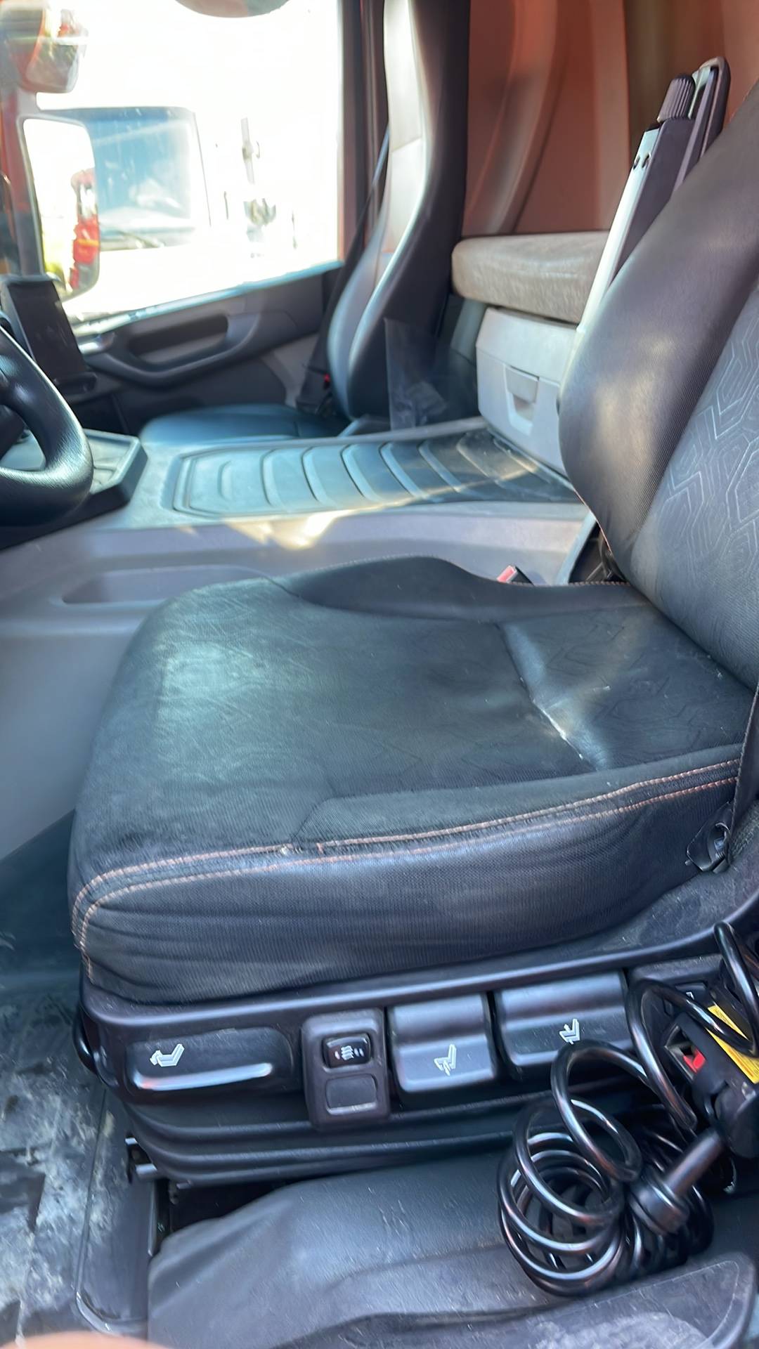 SCANIA P 440 B8x4HZ (СP17),  410 992 км, 2021 года в лизинг