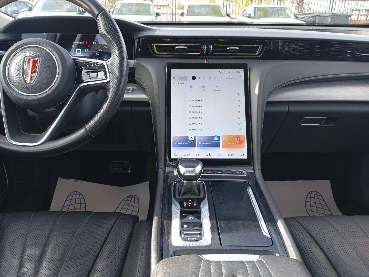 Hongqi H5,  71 255 км, 2024 года в лизинг