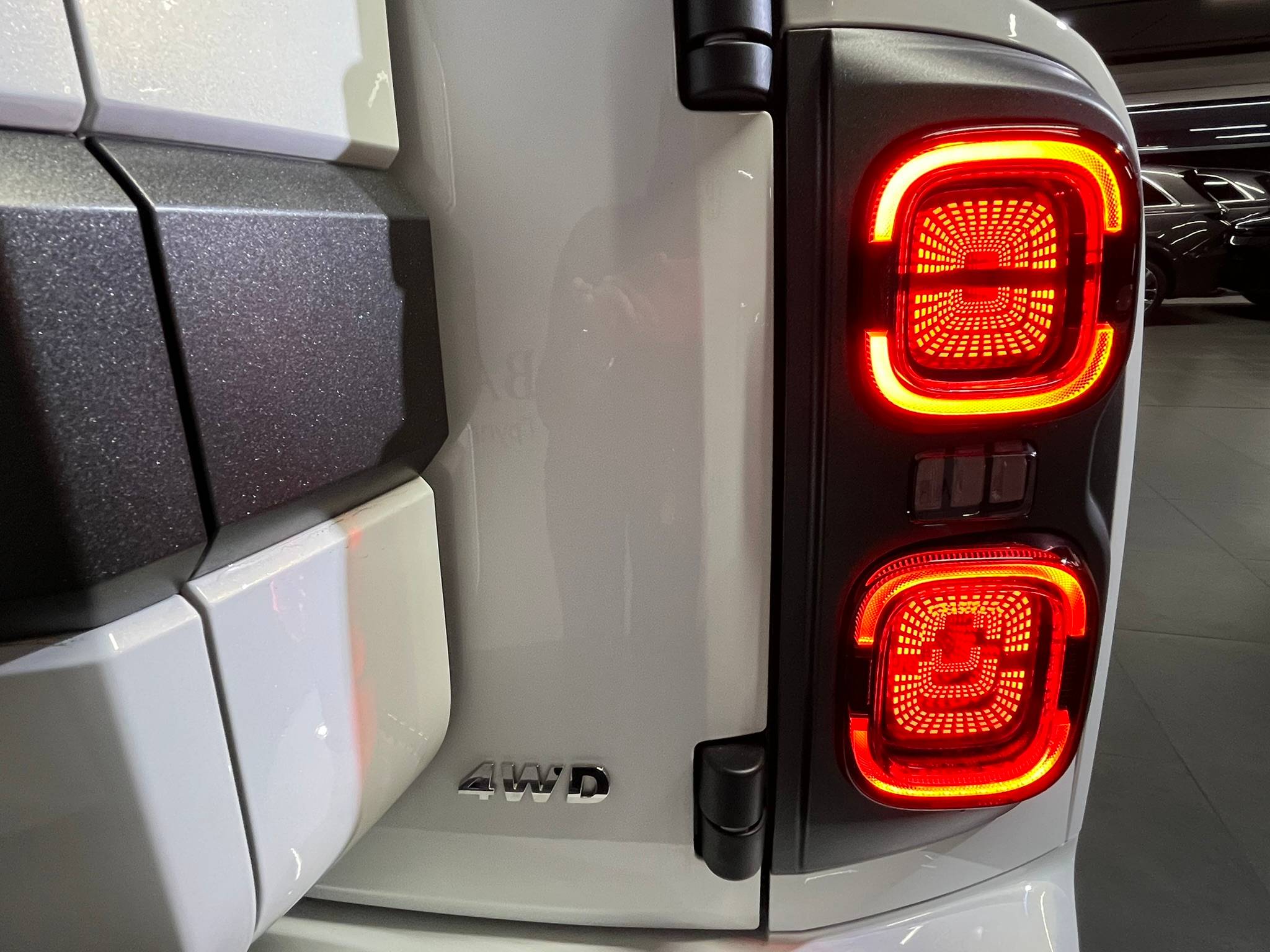 Haval H9 Premium 2.0T 8AT 4WD