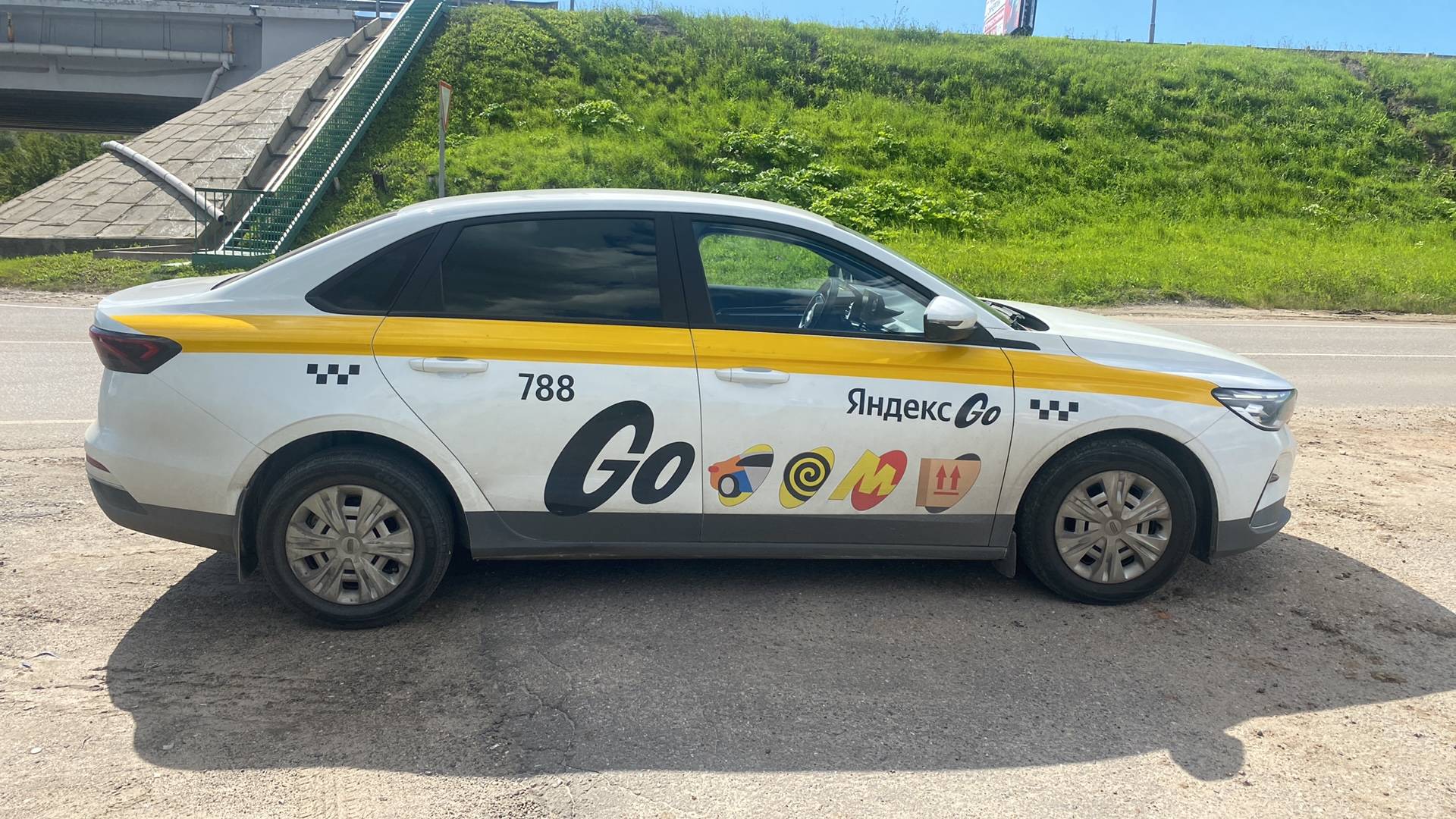 Geely Emgrand,  69 665 км, 2024 года в лизинг