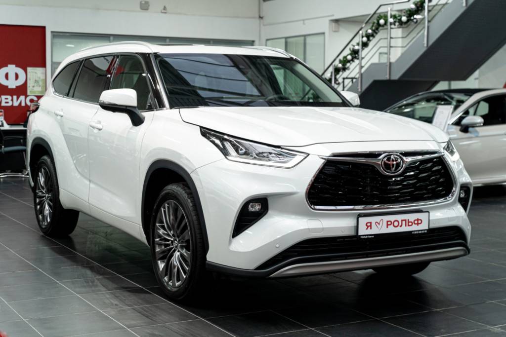 Toyota Highlander Premium 2.0 АКП