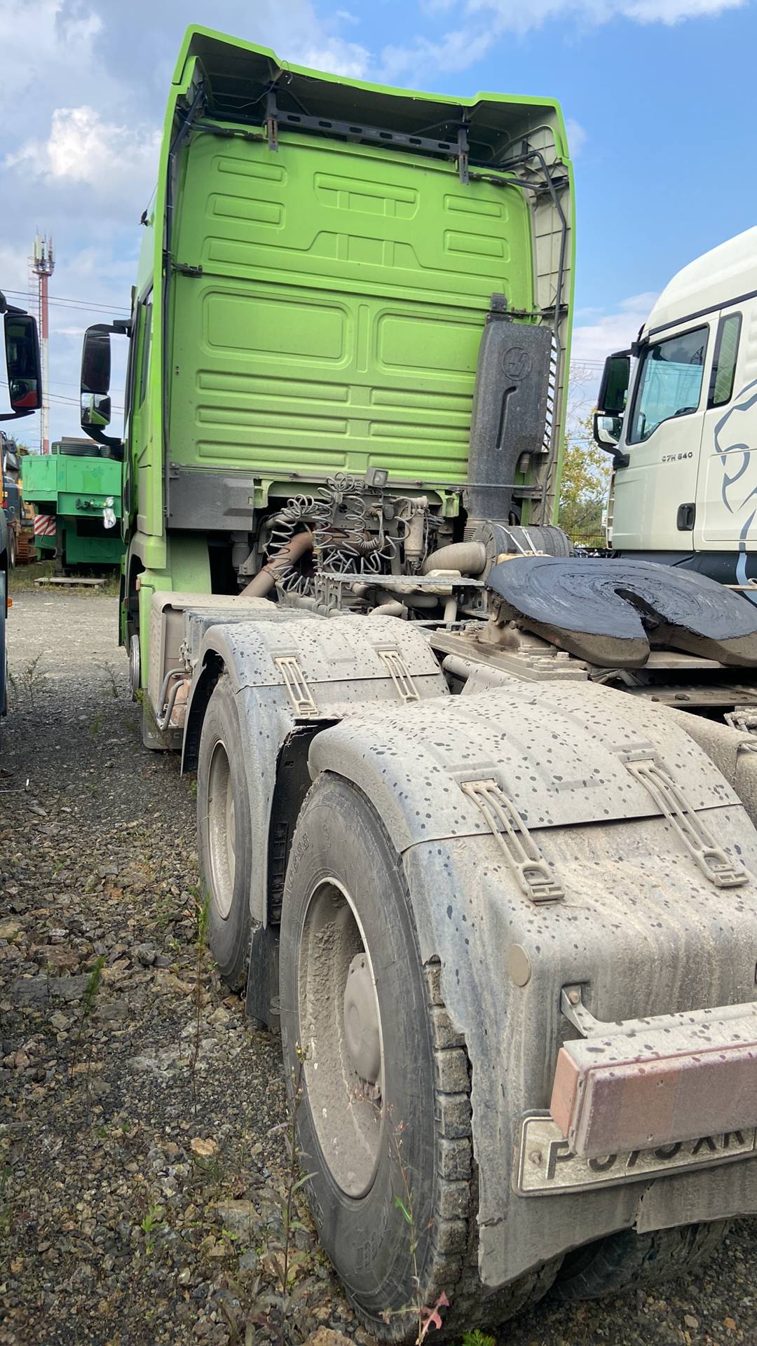 Shacman SX42584W324C,  93 177 км, 2023 года в лизинг